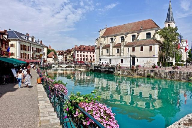 Lausanne